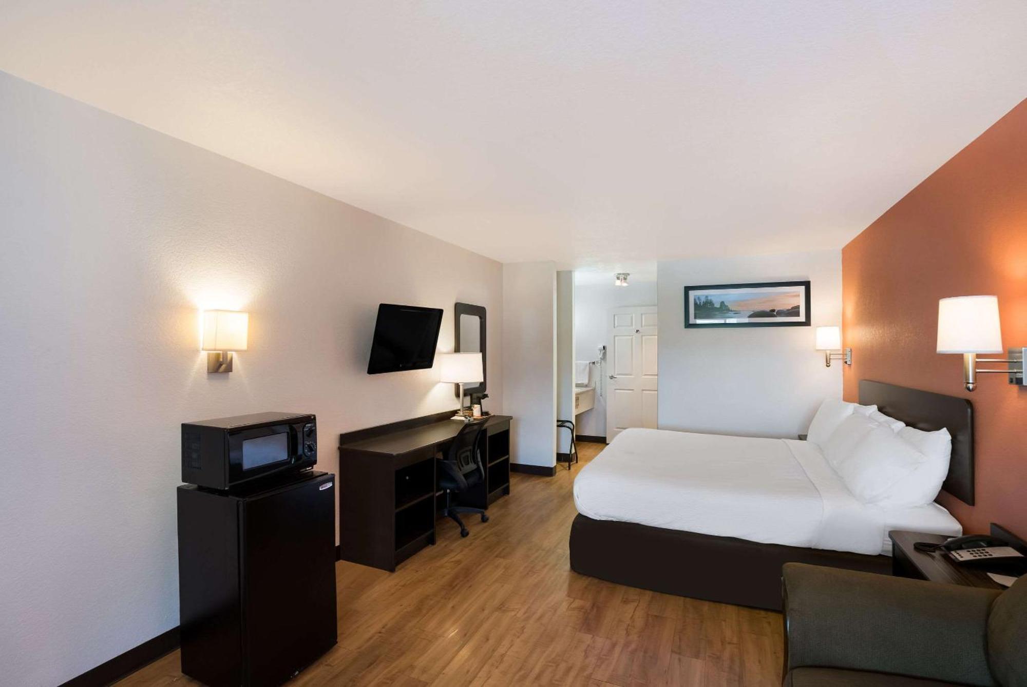 Quality Inn & Suites Junction Εξωτερικό φωτογραφία