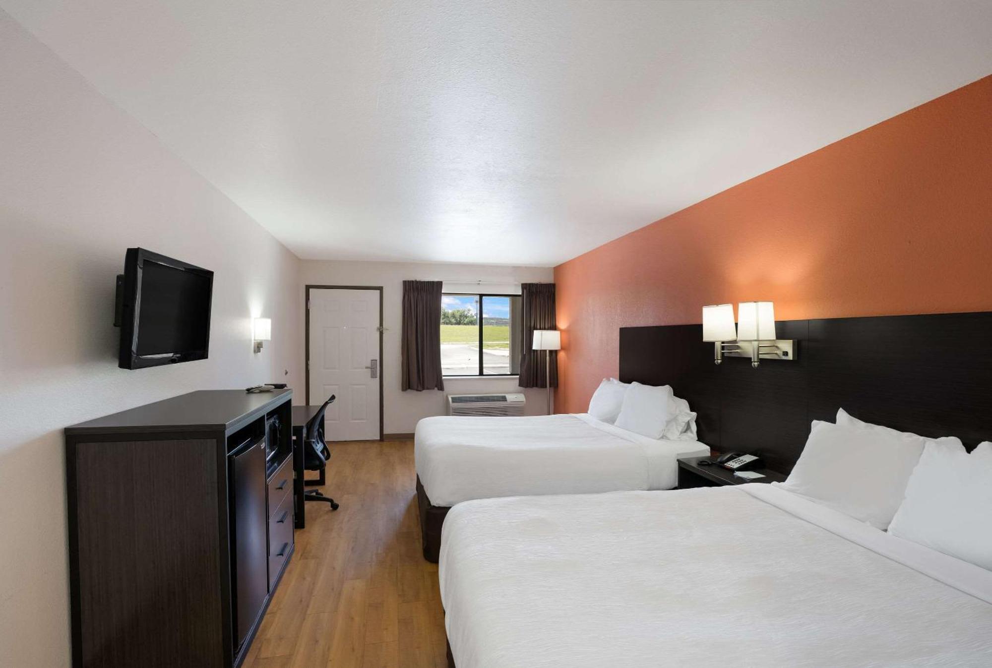 Quality Inn & Suites Junction Εξωτερικό φωτογραφία