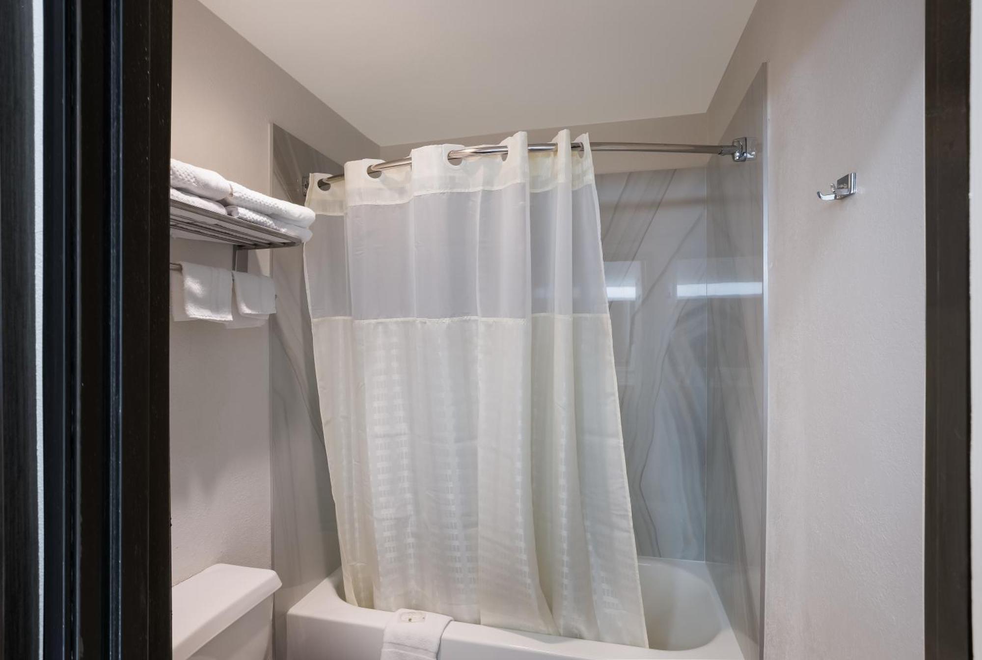 Quality Inn & Suites Junction Εξωτερικό φωτογραφία
