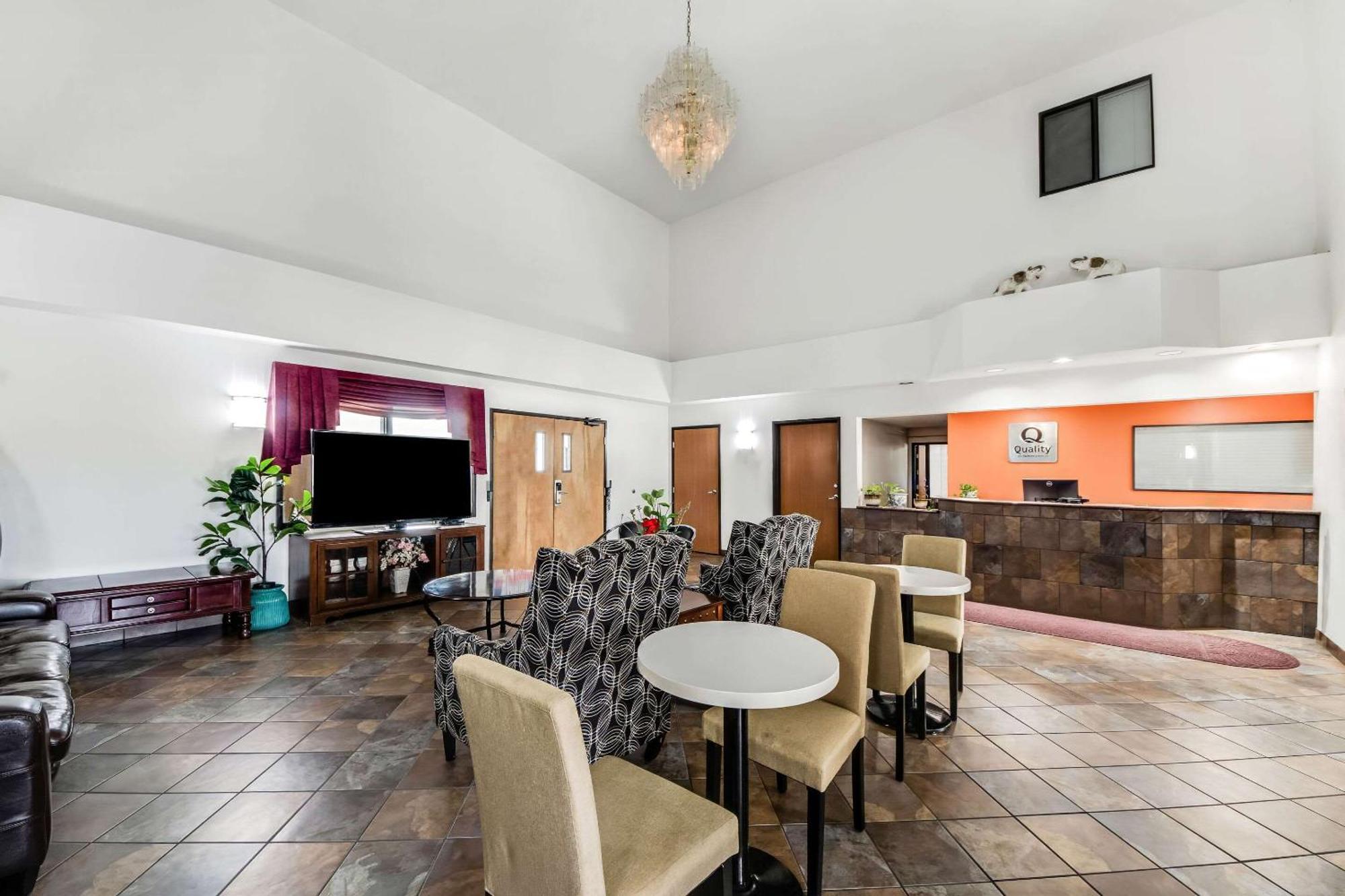 Quality Inn & Suites Junction Εξωτερικό φωτογραφία